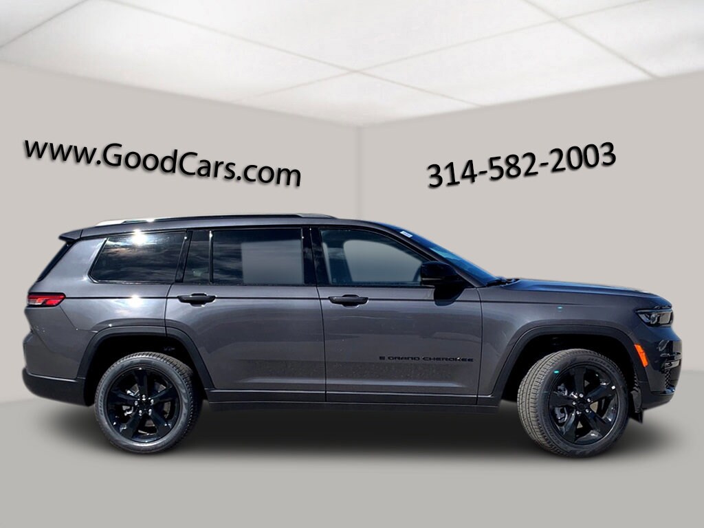 2025 Jeep Grand Cherokee Limited photo 2