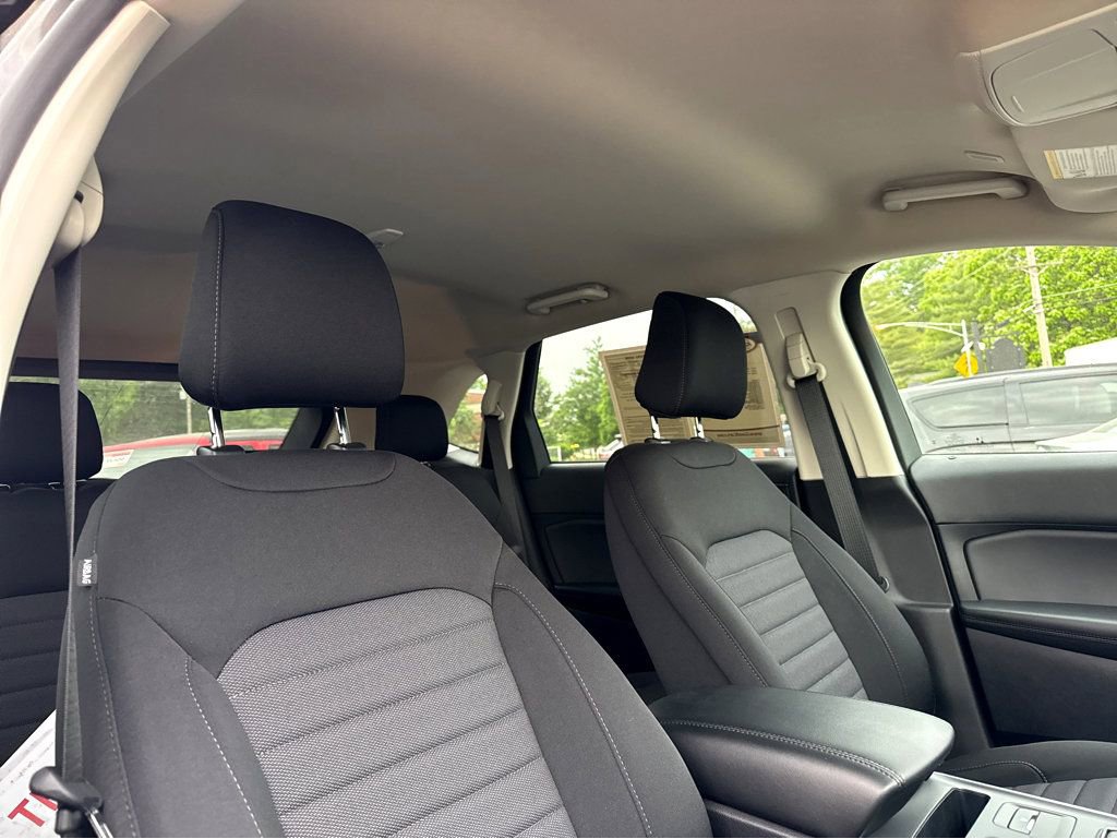 2024 Ford Edge SE - Photo 9
