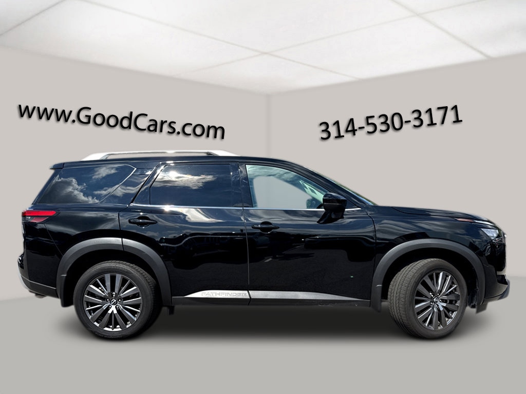 Used 2025 Nissan Pathfinder SL SUV