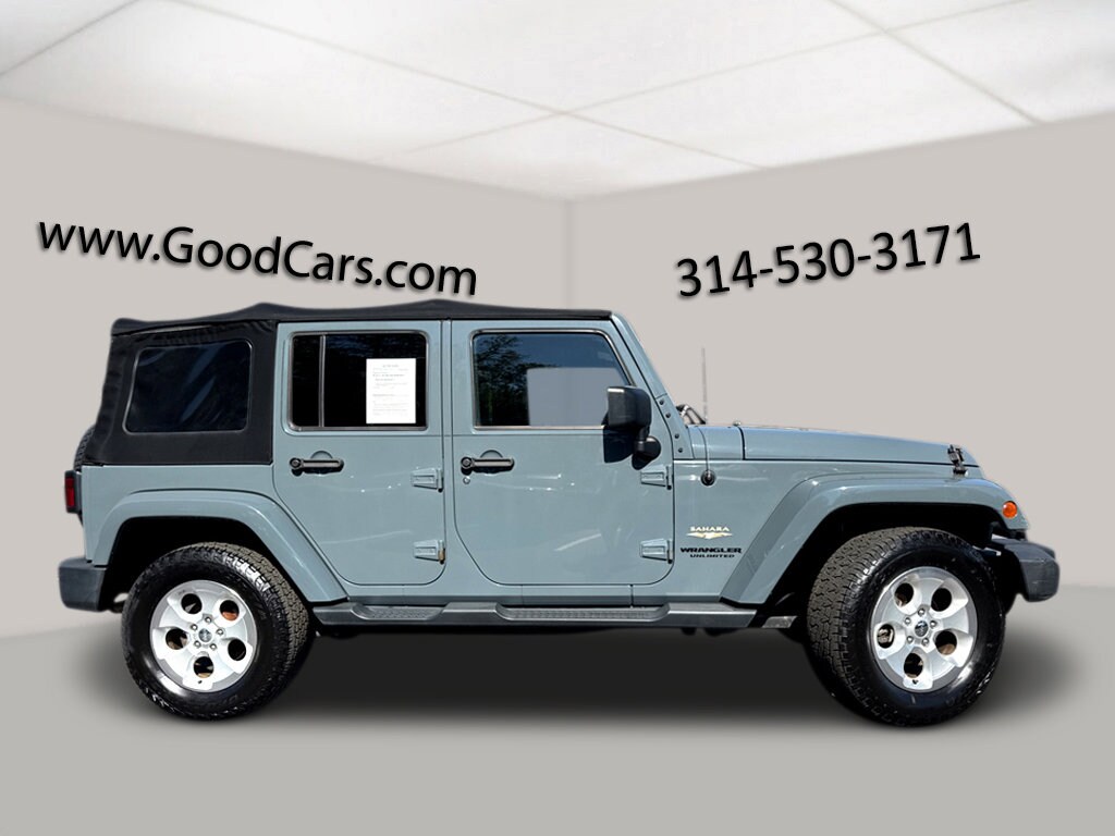 2015 Jeep Wrangler Unlimited Sahara photo 3