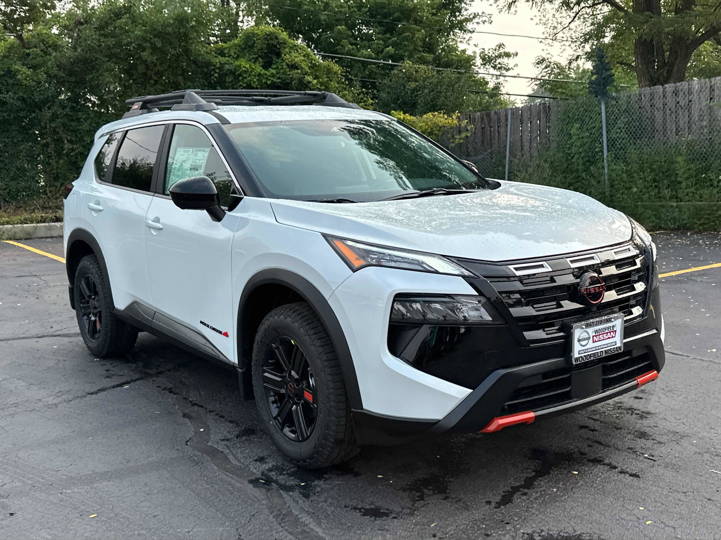 2026 Nissan Rogue SV photo 3