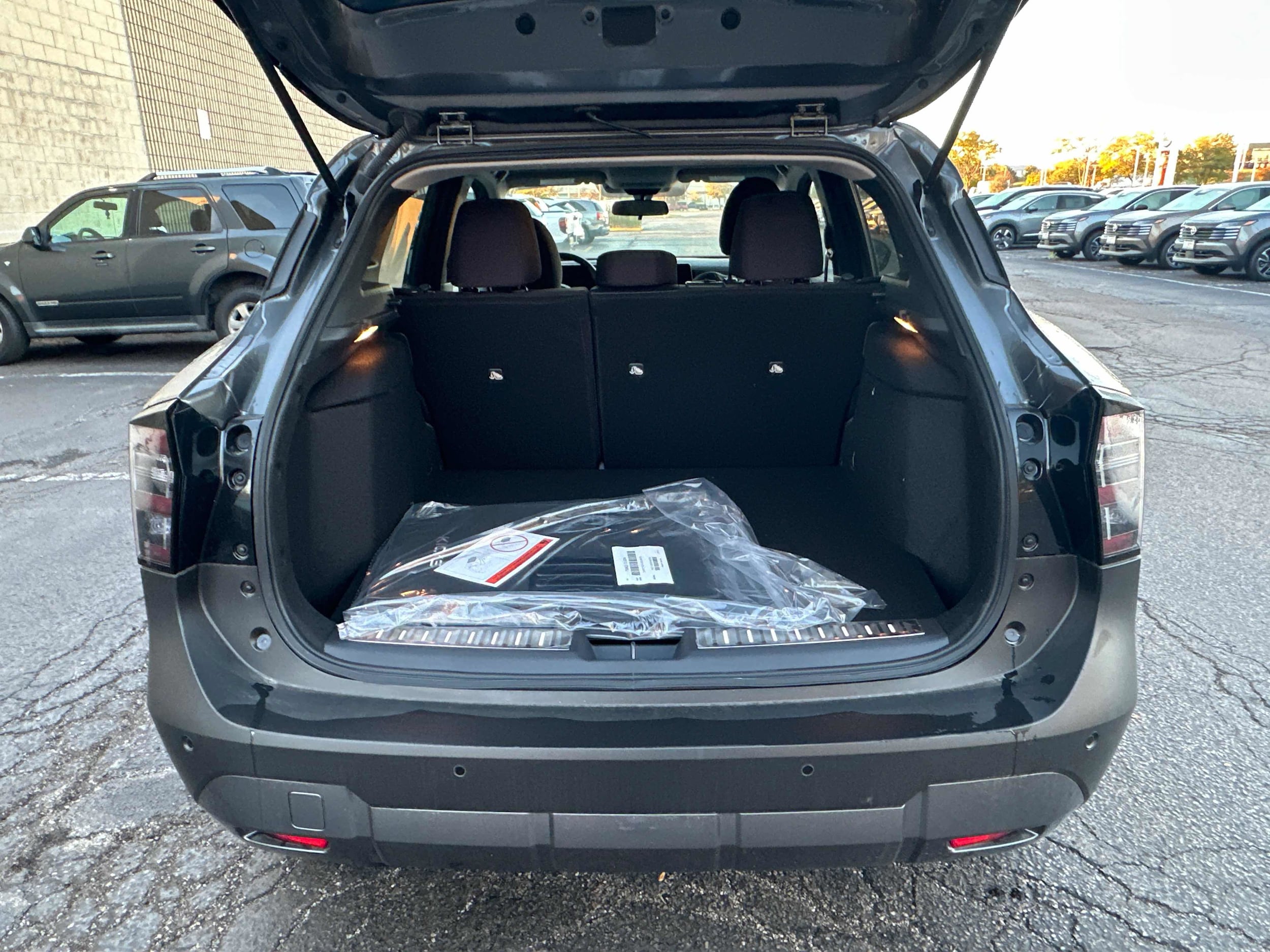 2025 Nissan Kicks SV AWD - Photo 18