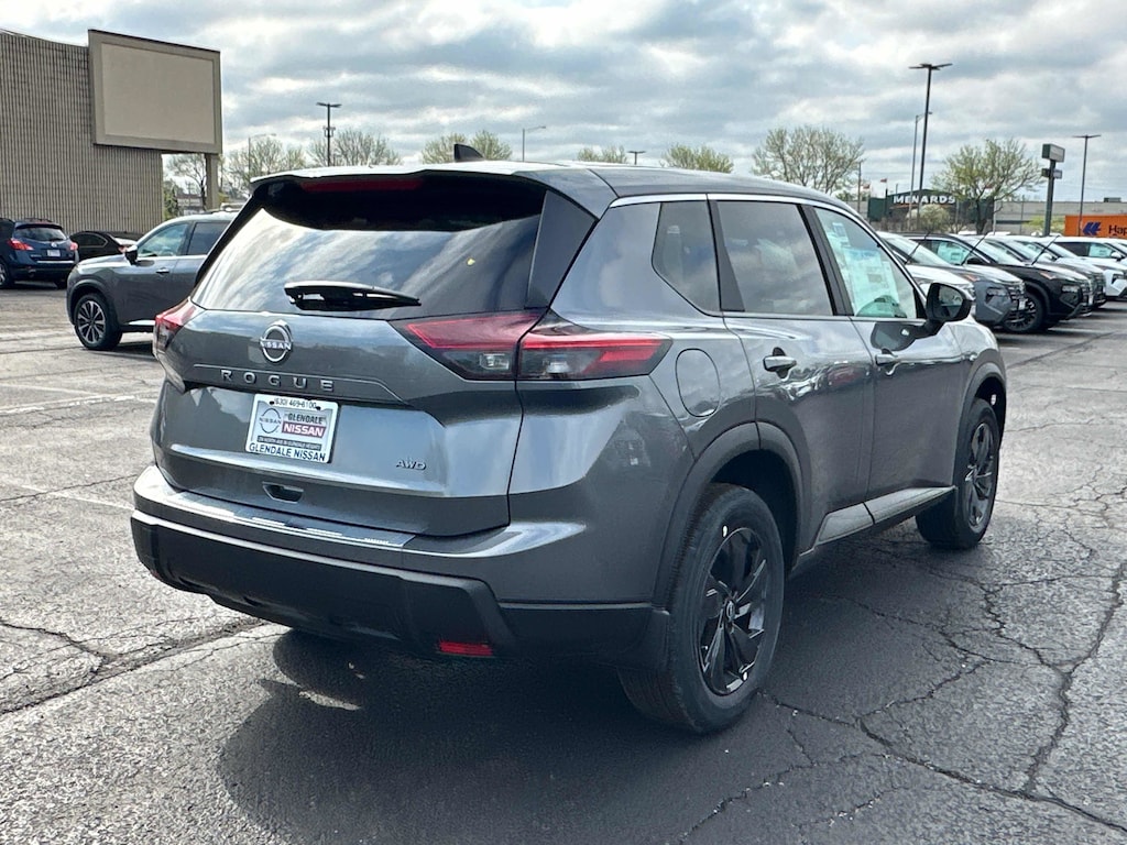 New 2026 Nissan Rogue SV 2026.5 AWD SV