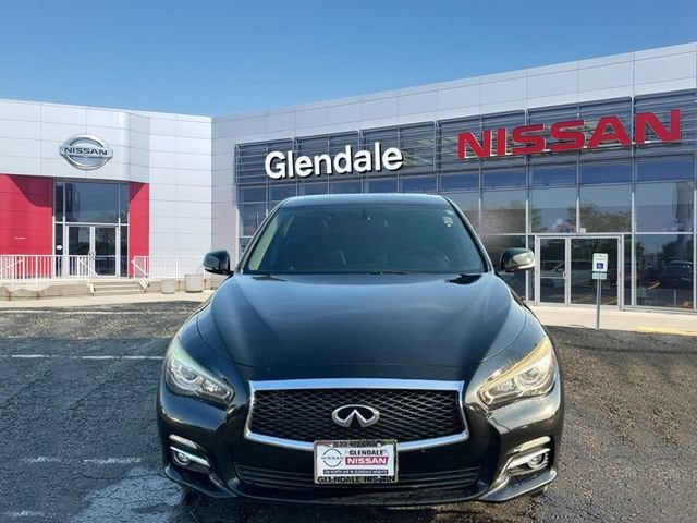 Used 2015 INFINITI Q50 Premium with VIN JN1BV7AR4FM414337 for sale in Glendale Heights, IL