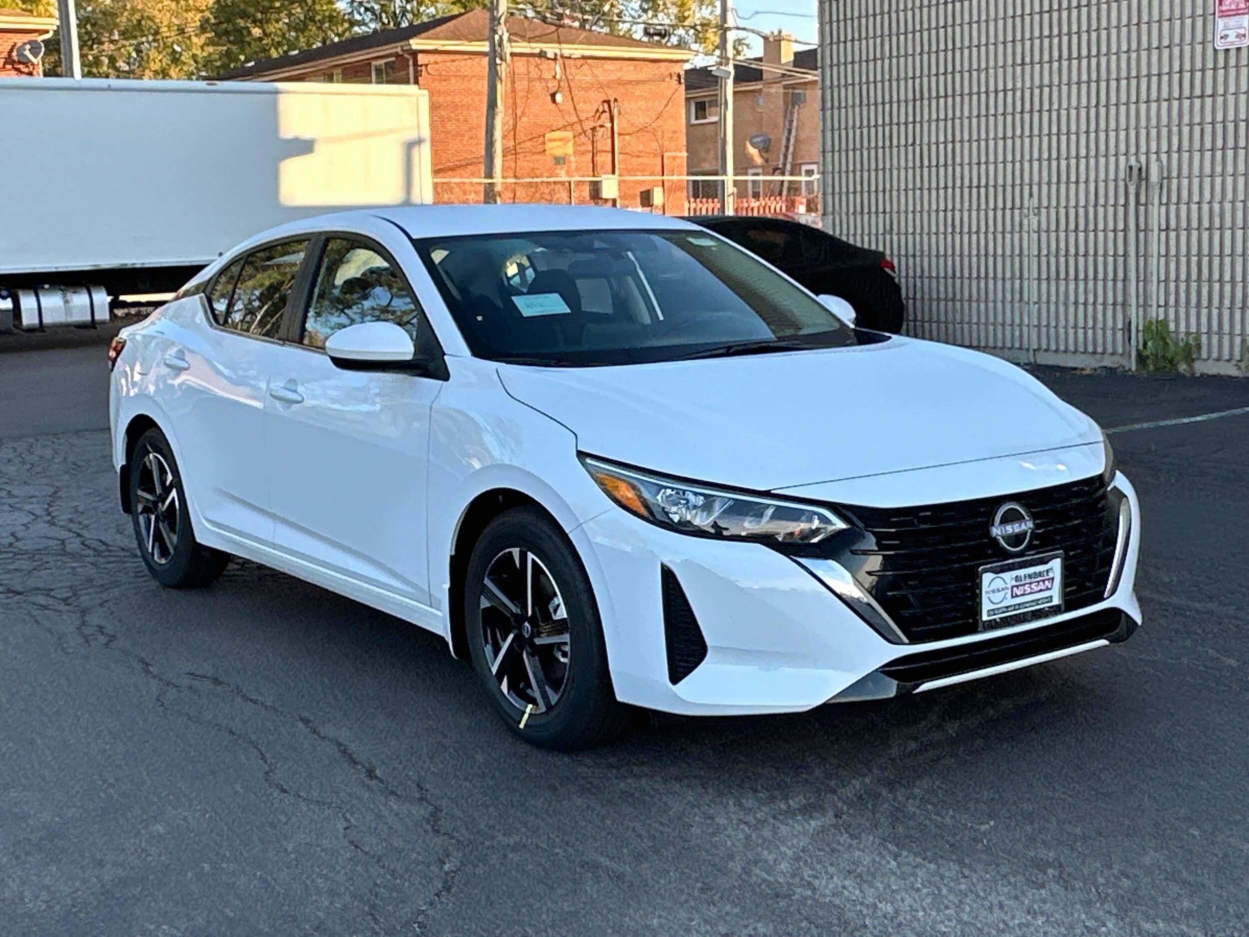 2025 Nissan Sentra SV photo 3