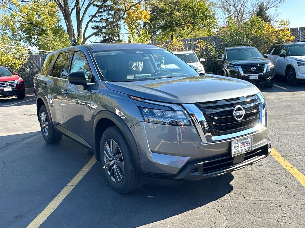 New 2025 Nissan Pathfinder S S 4WD