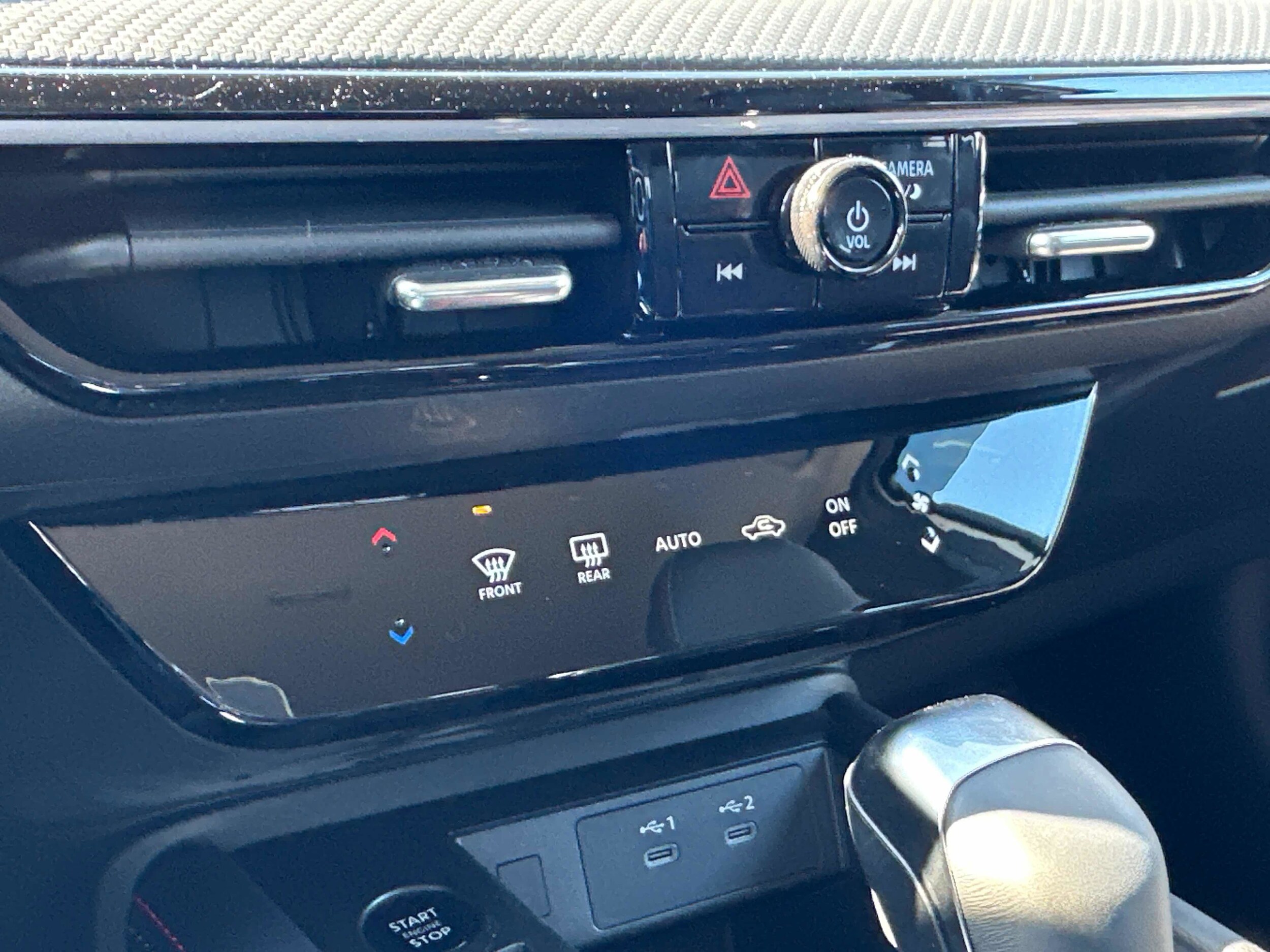 2025 Nissan Kicks SR AWD - Photo 16