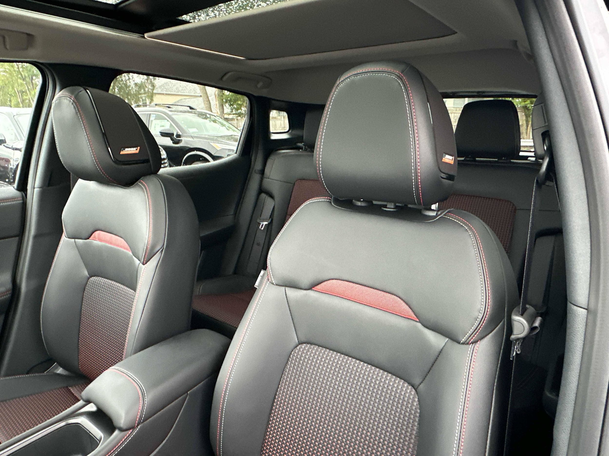 2026 Nissan KICKS SR AWD - Photo 26