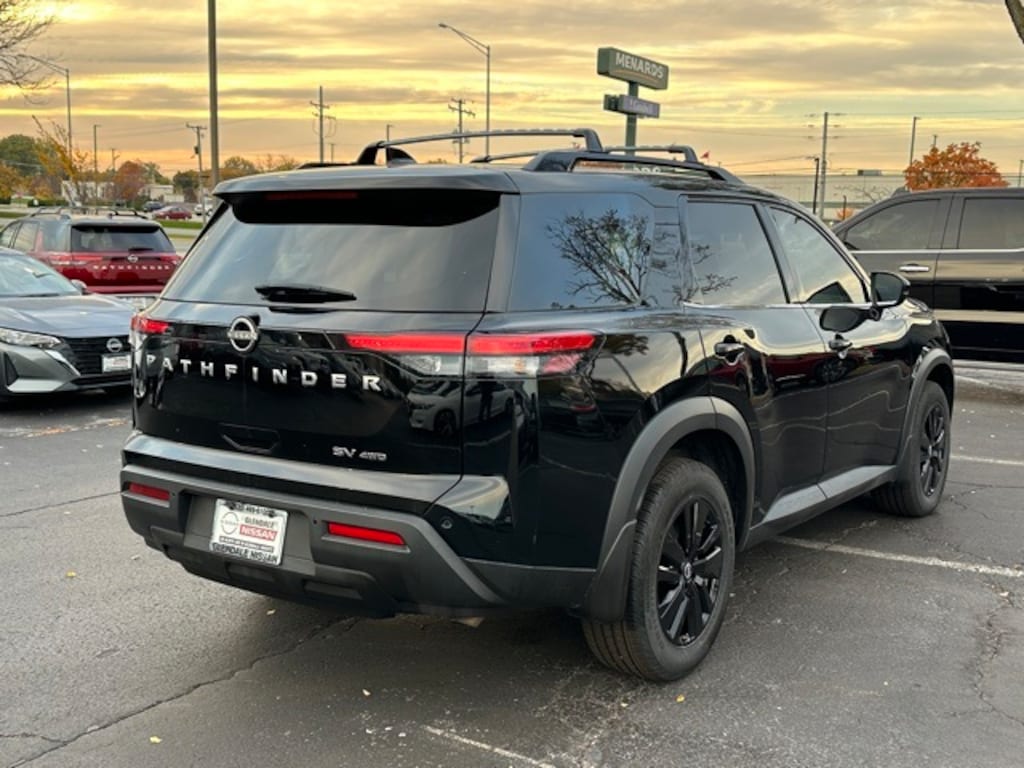 Used 2022 Nissan Pathfinder SV SUV