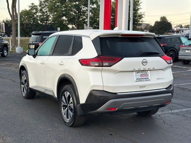 2023 Nissan Rogue SV photo 5