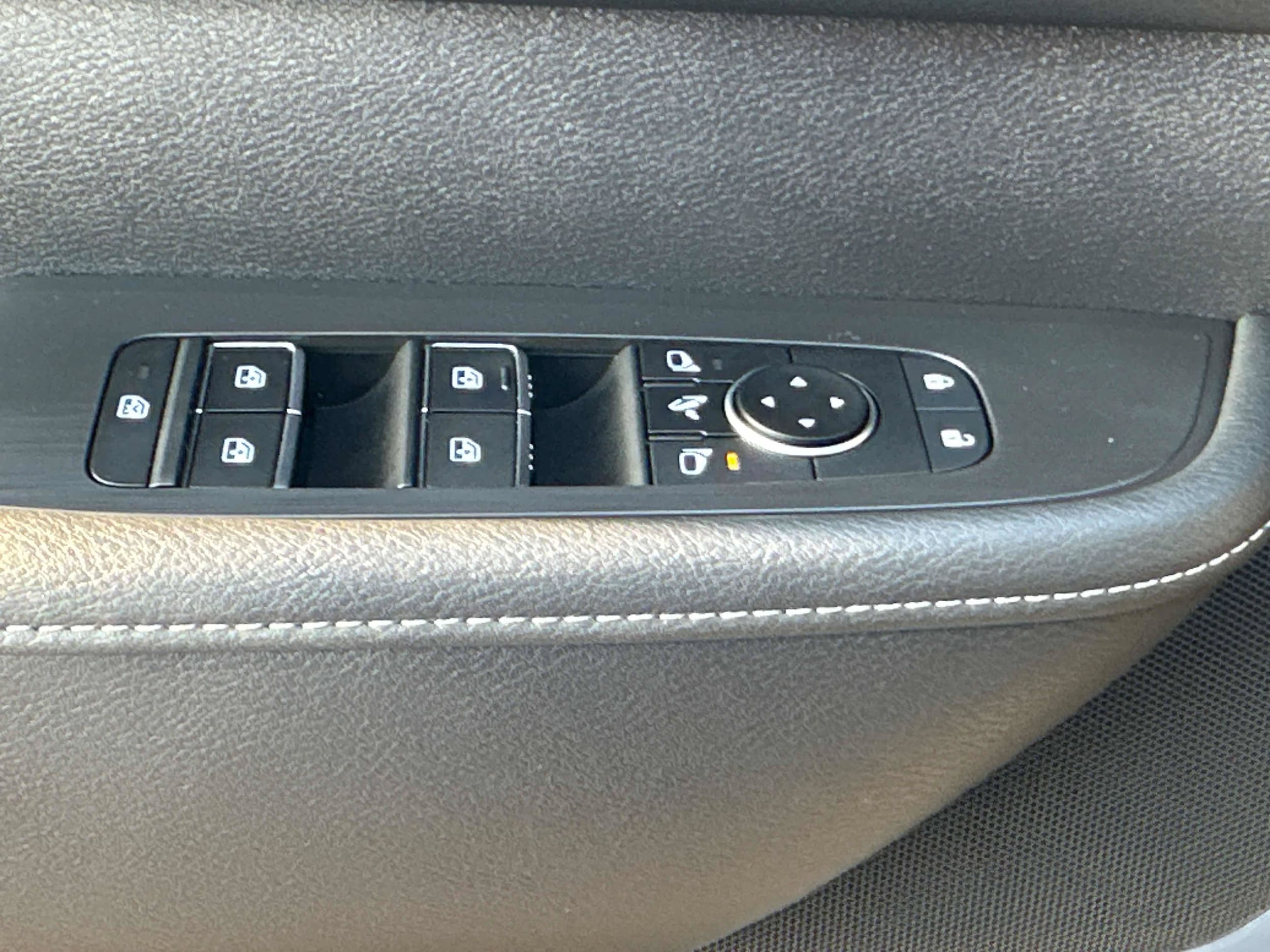 2026 Nissan Armada Platinum - Photo 22
