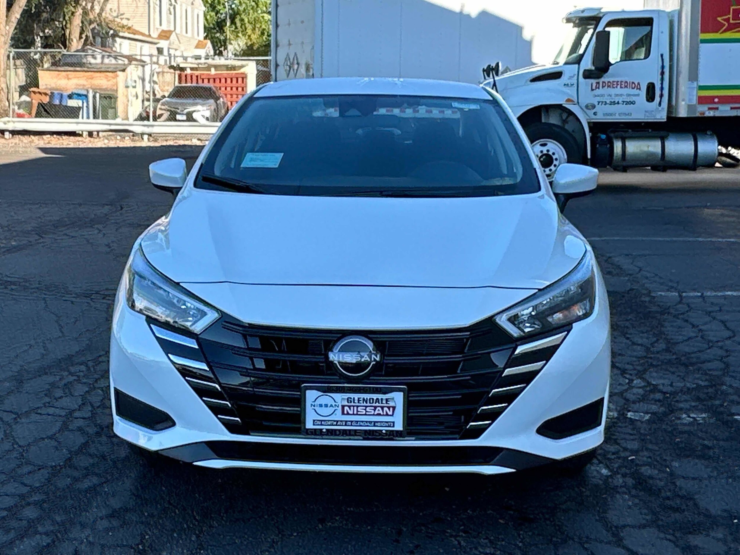 2025 Nissan Versa SV photo 2