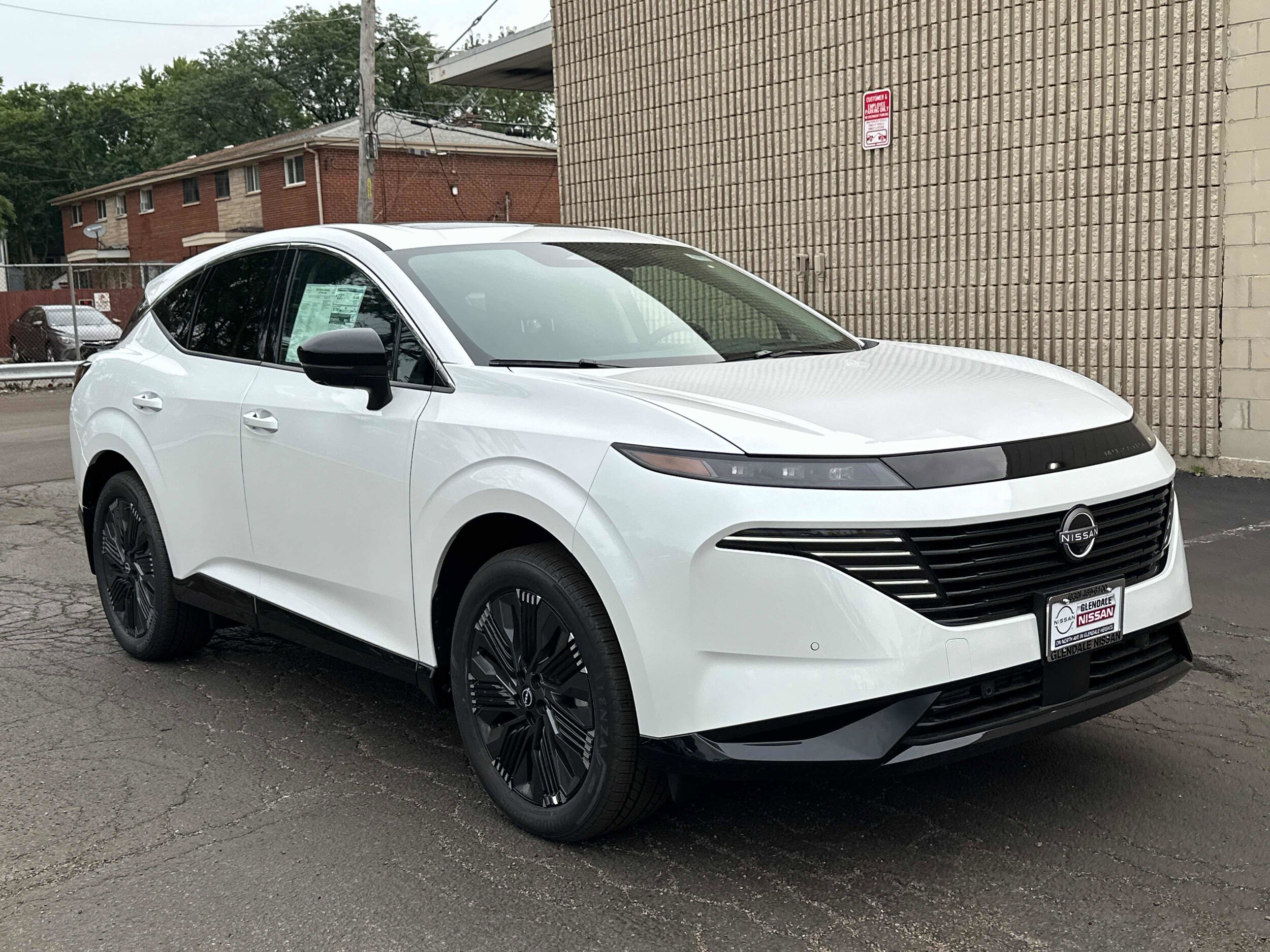 2025 Nissan Murano Platinum photo 3