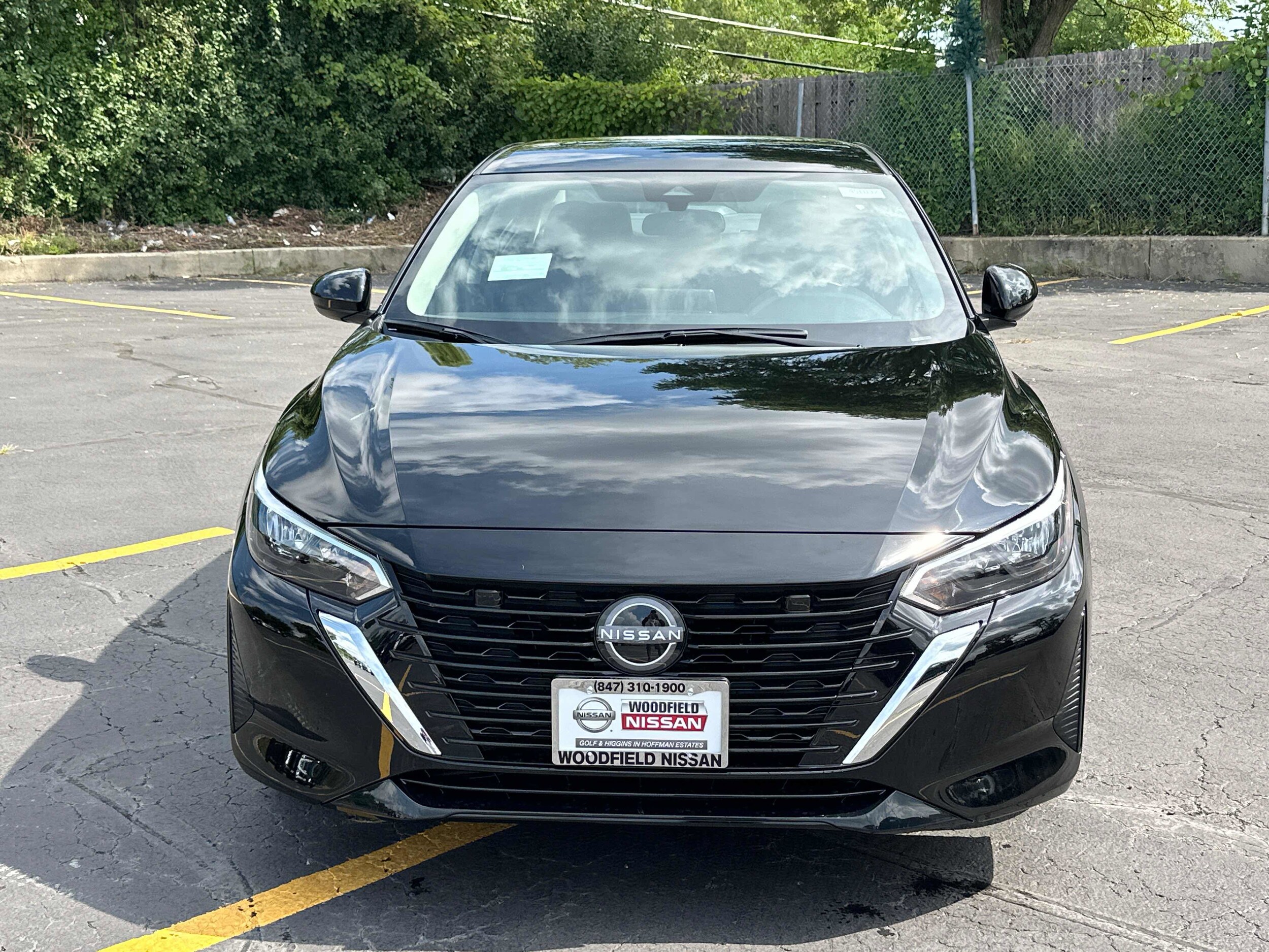 2025 Nissan Sentra SV photo 2