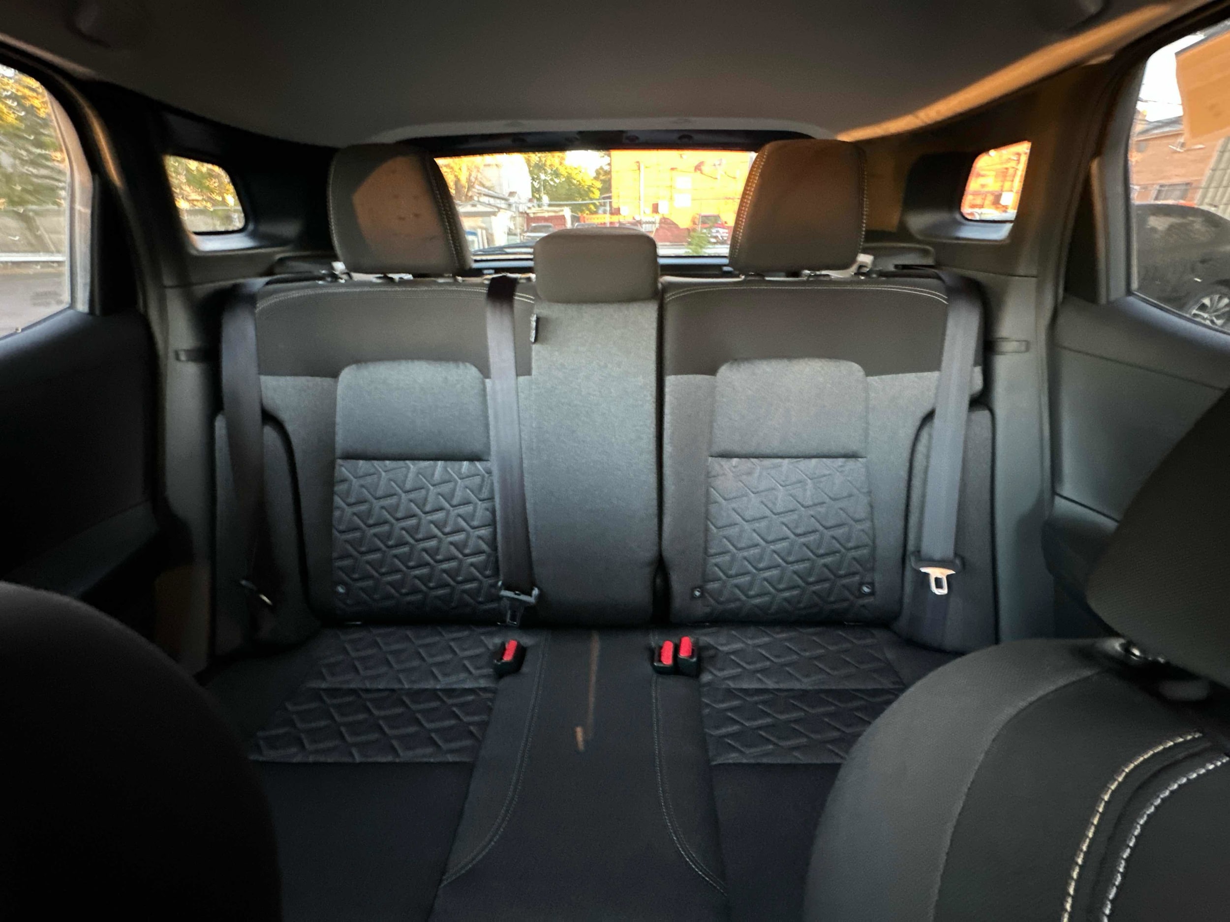 2025 Nissan Kicks SV AWD - Photo 25