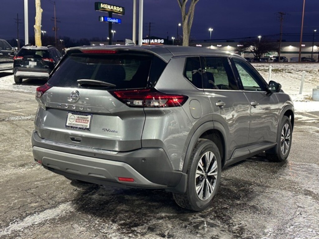 Used 2021 Nissan Rogue SV SUV