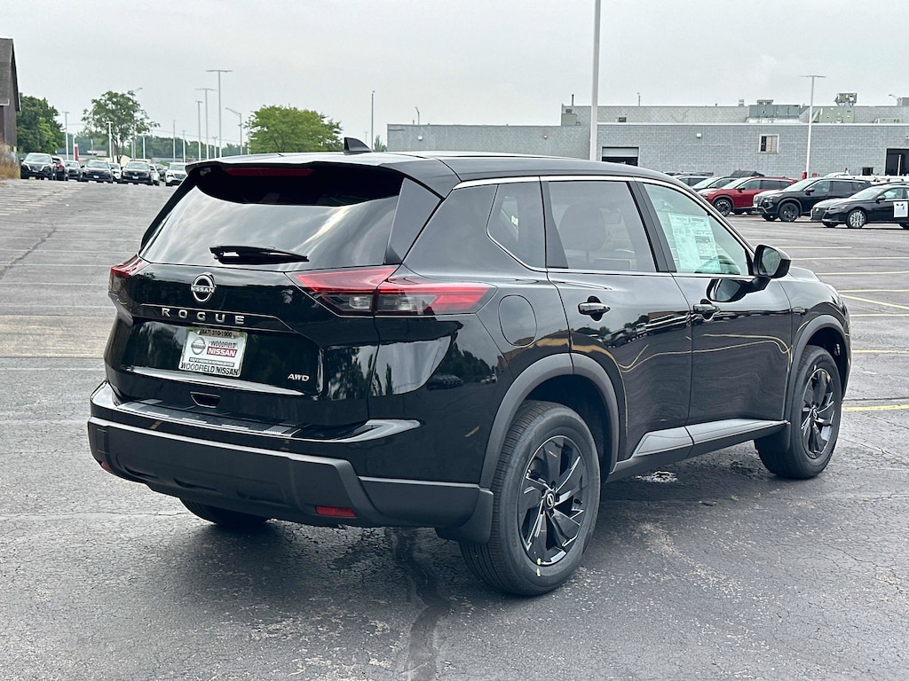 New 2026 Nissan Rogue SV 2026.5 AWD SV