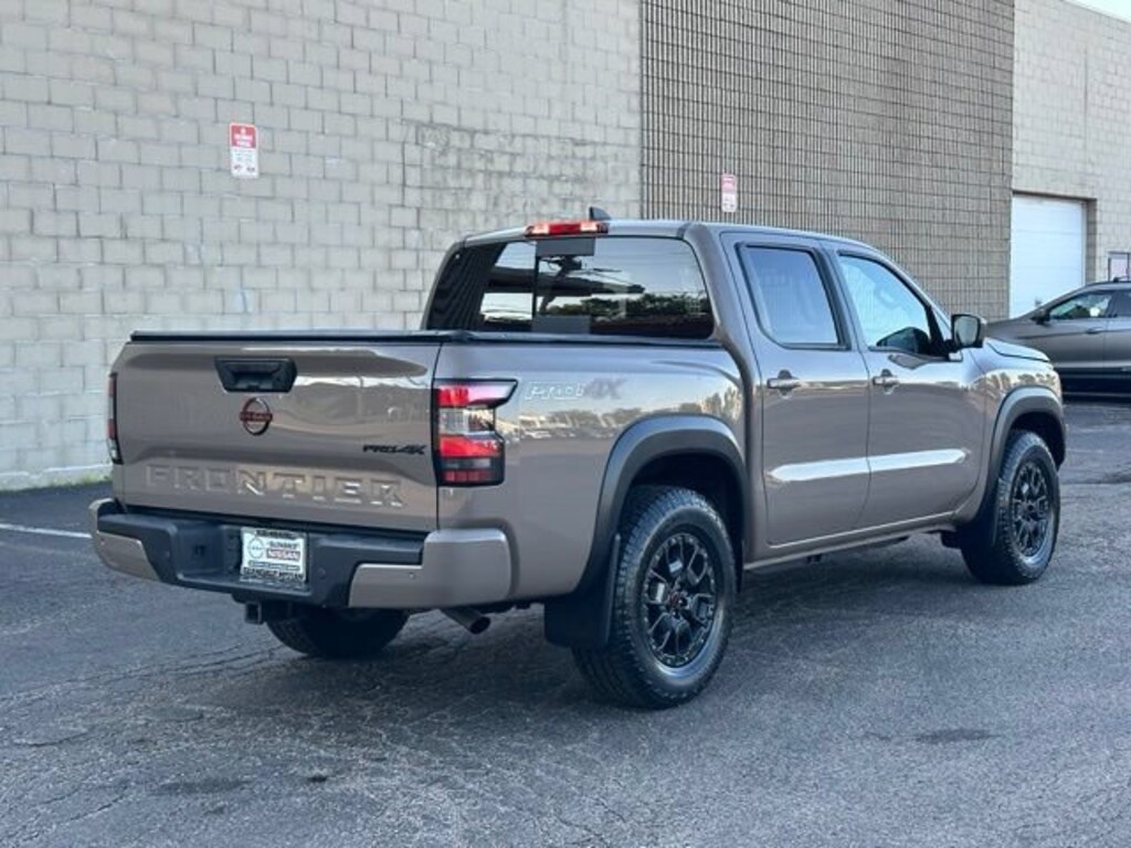 Used 2023 Nissan Frontier PRO-4X Crew Cab 4x4 PRO-4X Auto