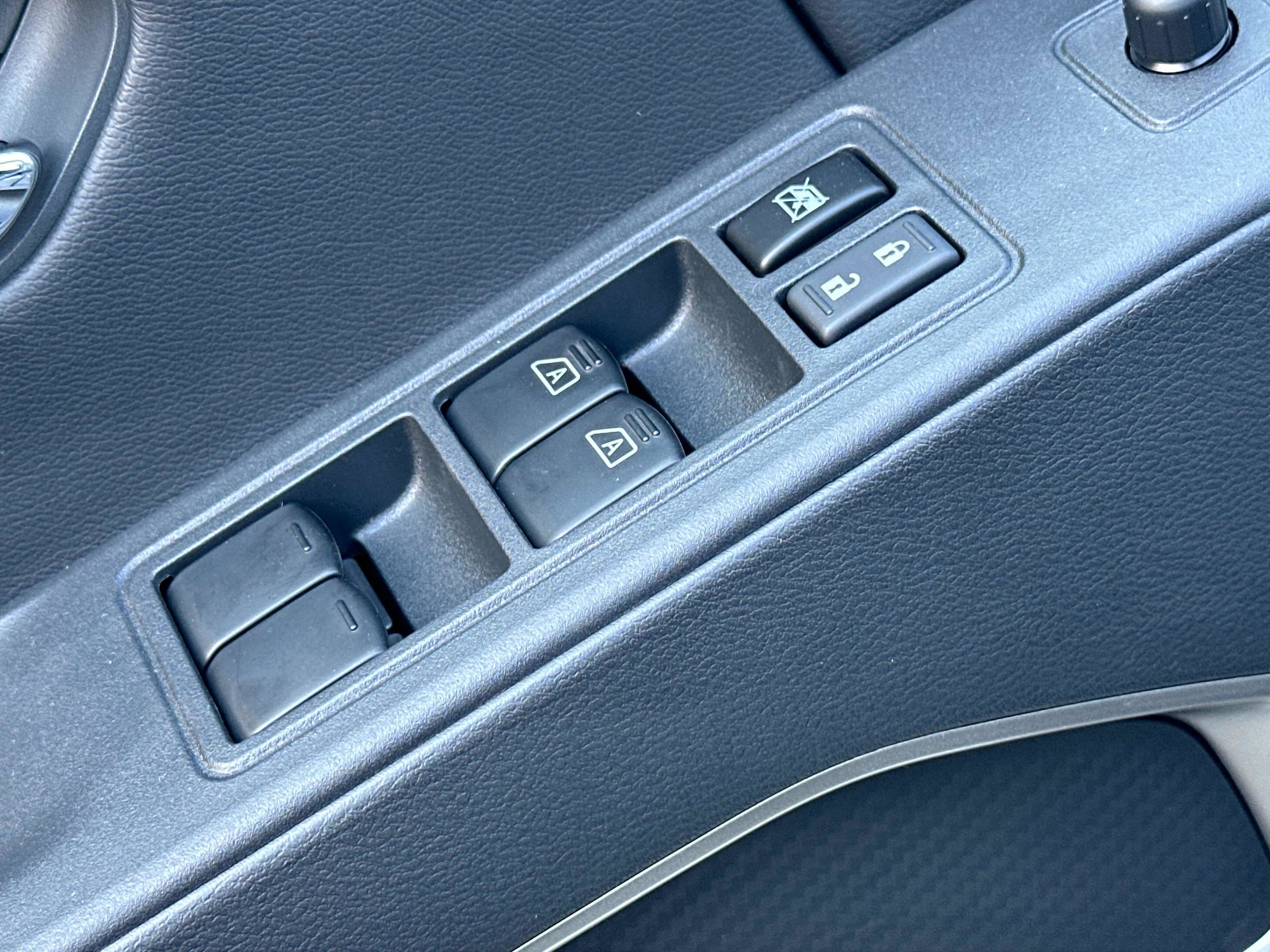 2026 Nissan Frontier SV - Photo 17