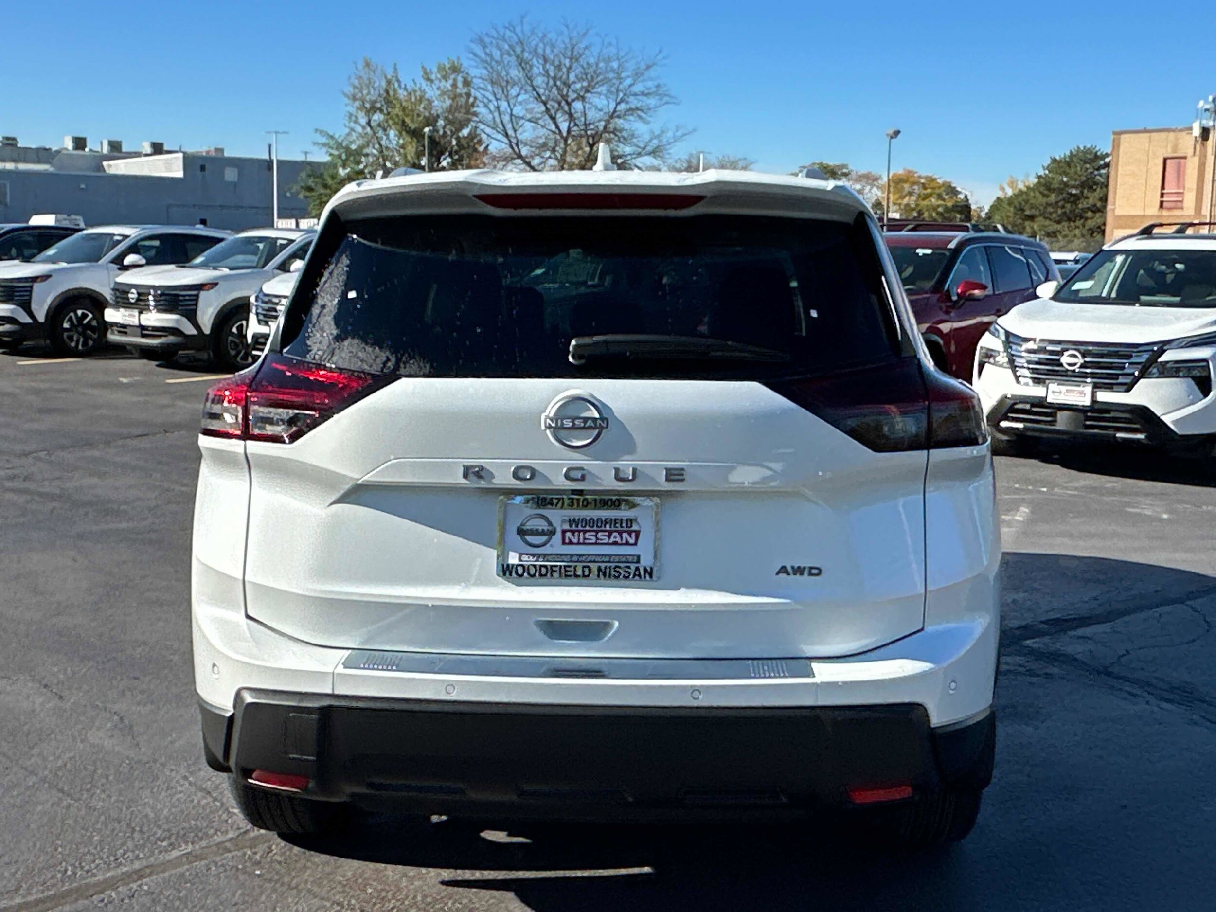 2026 Nissan Rogue SV photo 4