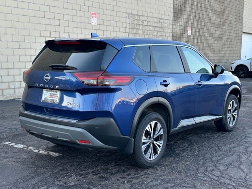 Used 2023 Nissan Rogue SV SUV