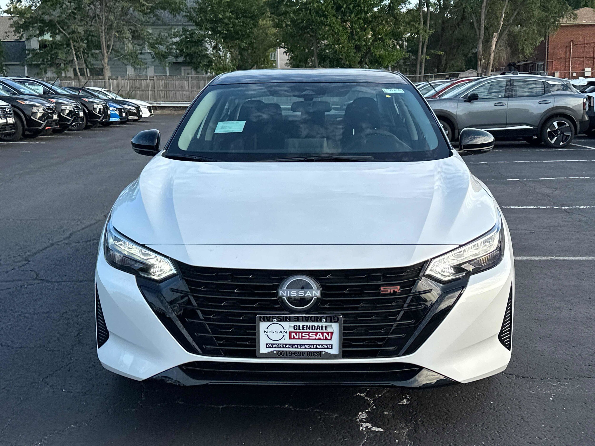 2025 Nissan Sentra SR photo 2