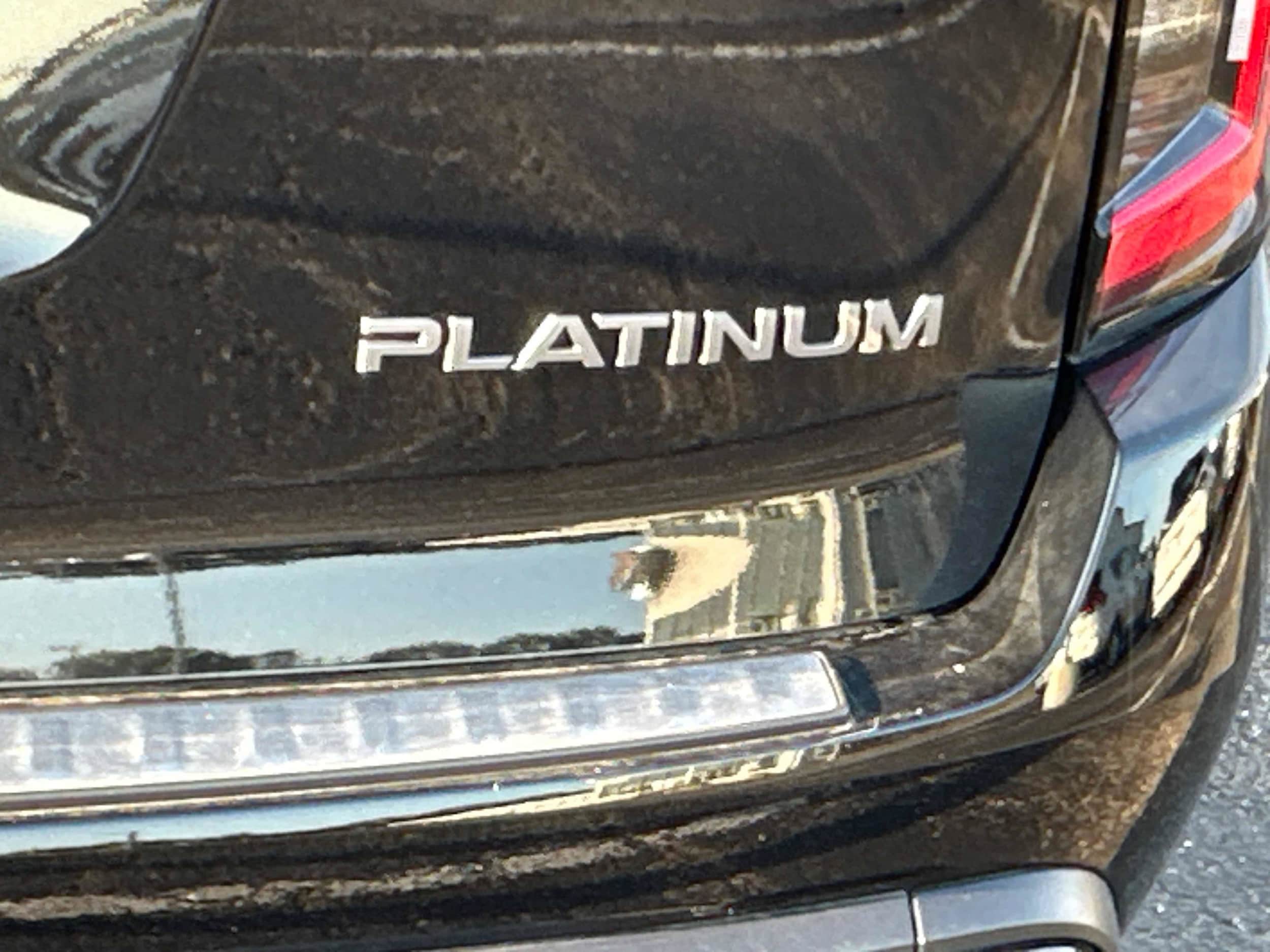2026 Nissan Armada Platinum - Photo 13