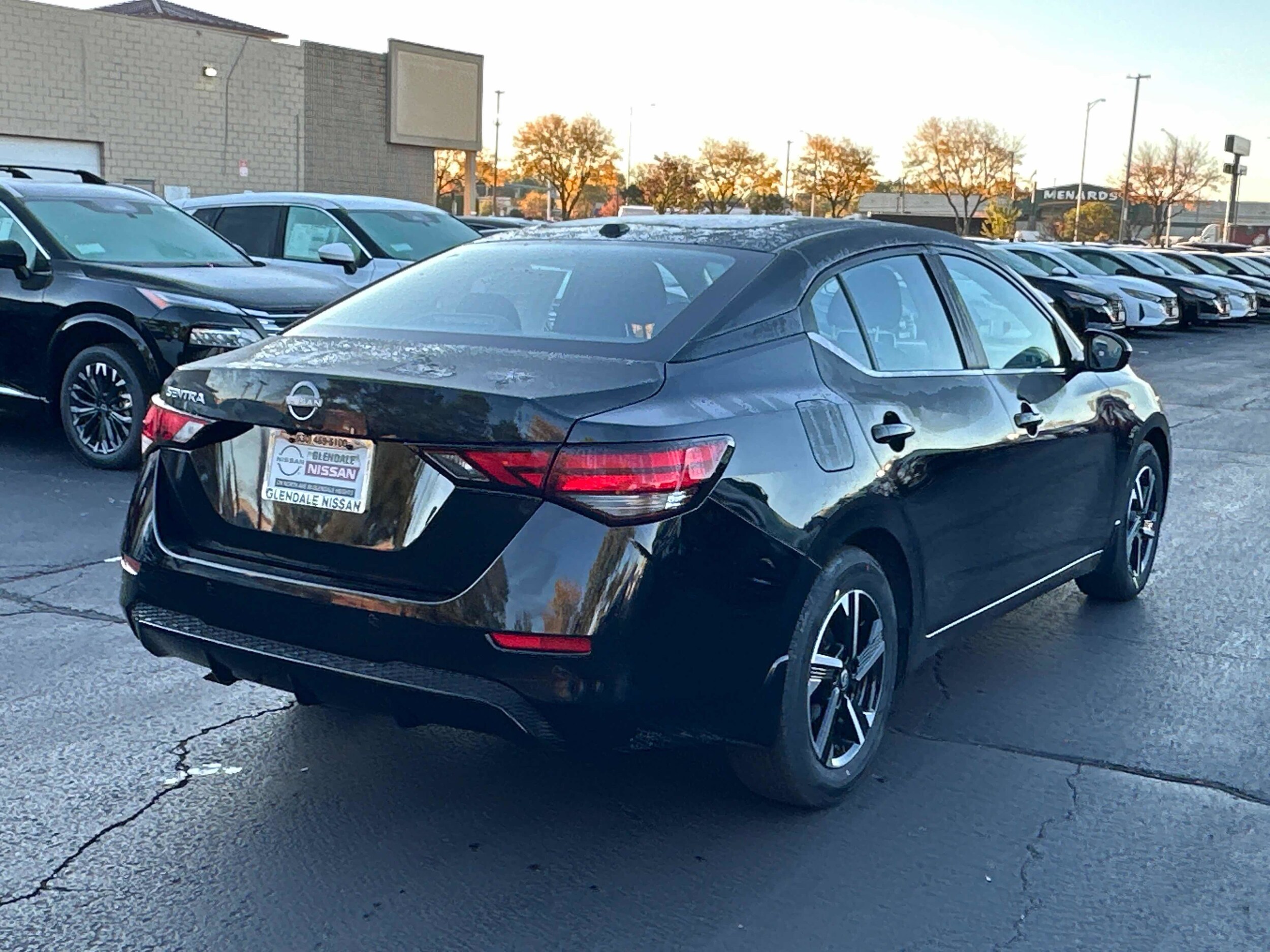 2025 Nissan Sentra SV photo 4