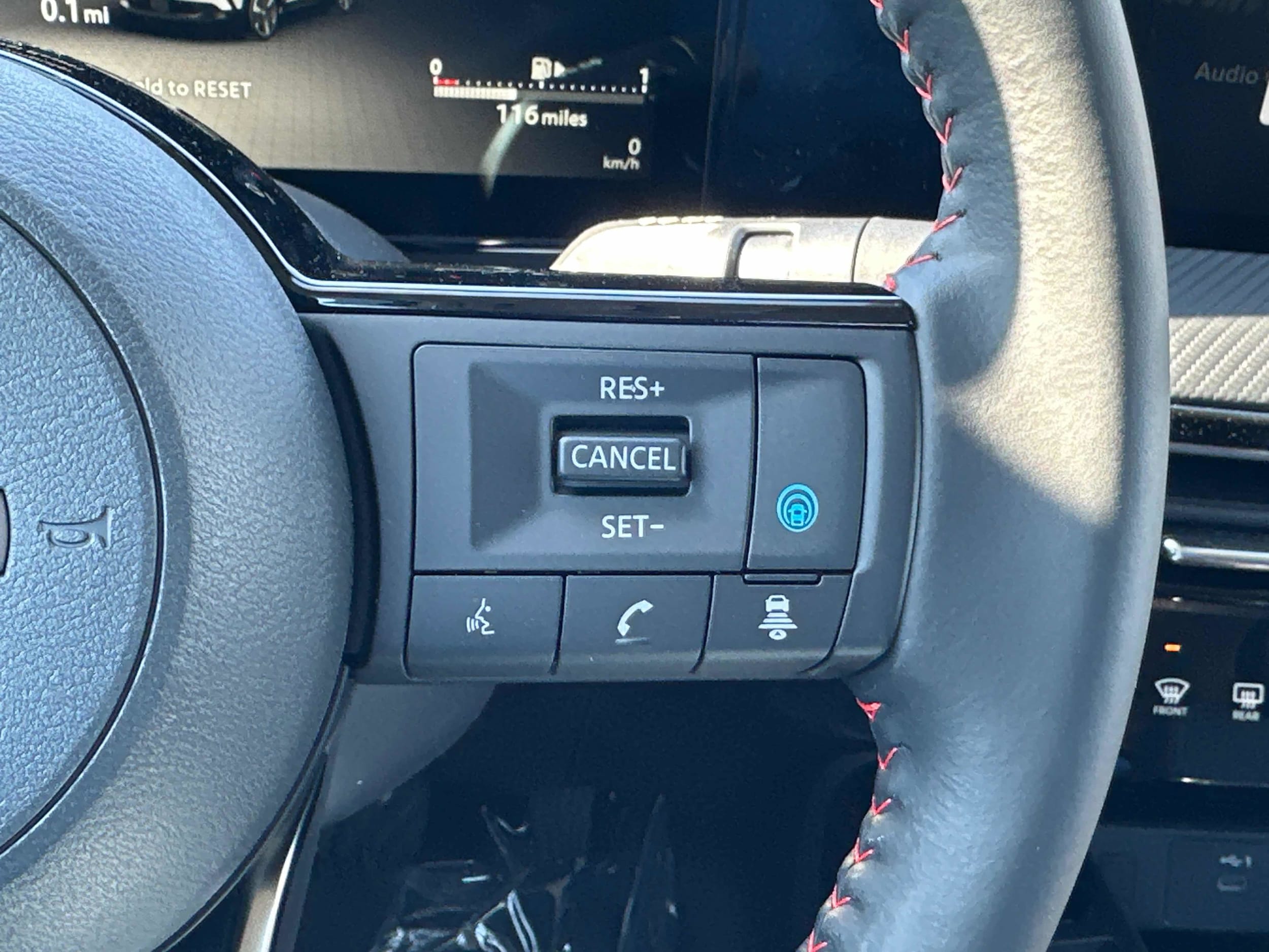 2025 Nissan Kicks SR AWD - Photo 19