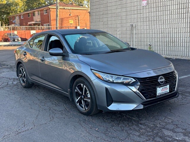 2024 Nissan Sentra SV photo 3