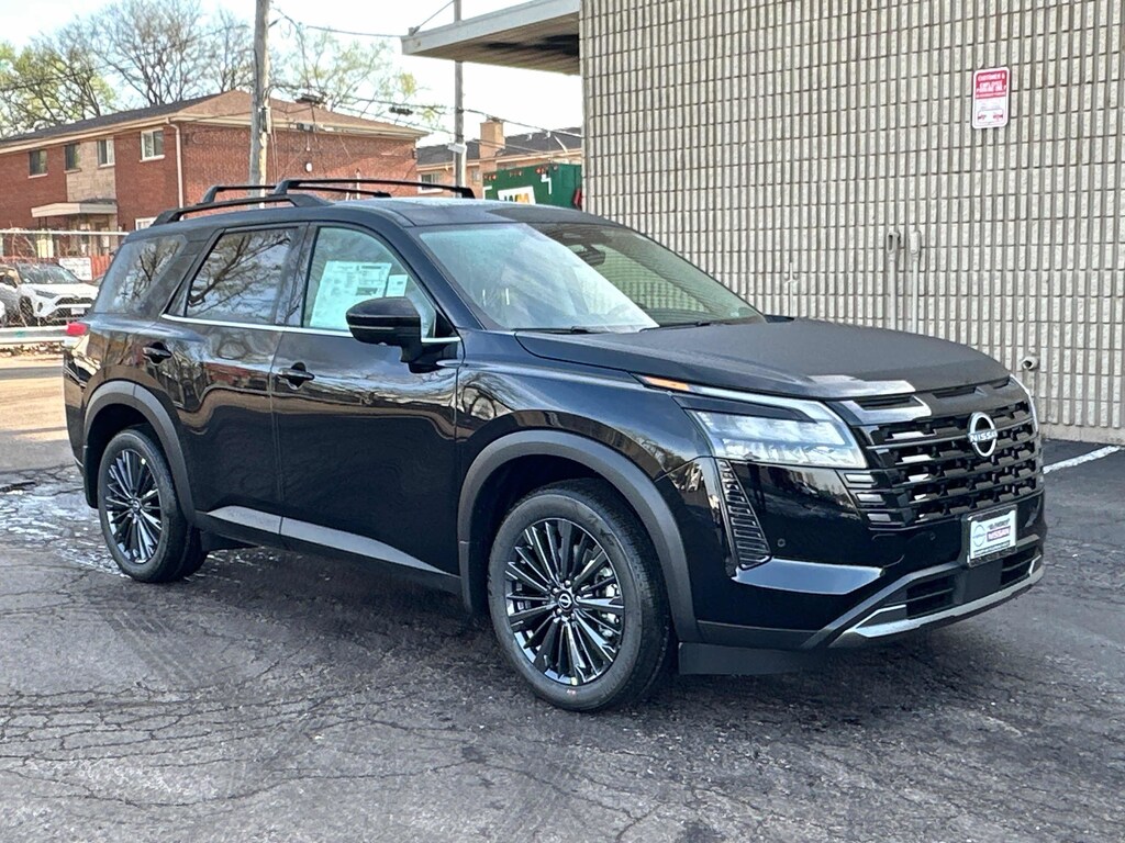 New 2026 Nissan Pathfinder SL SL 4WD