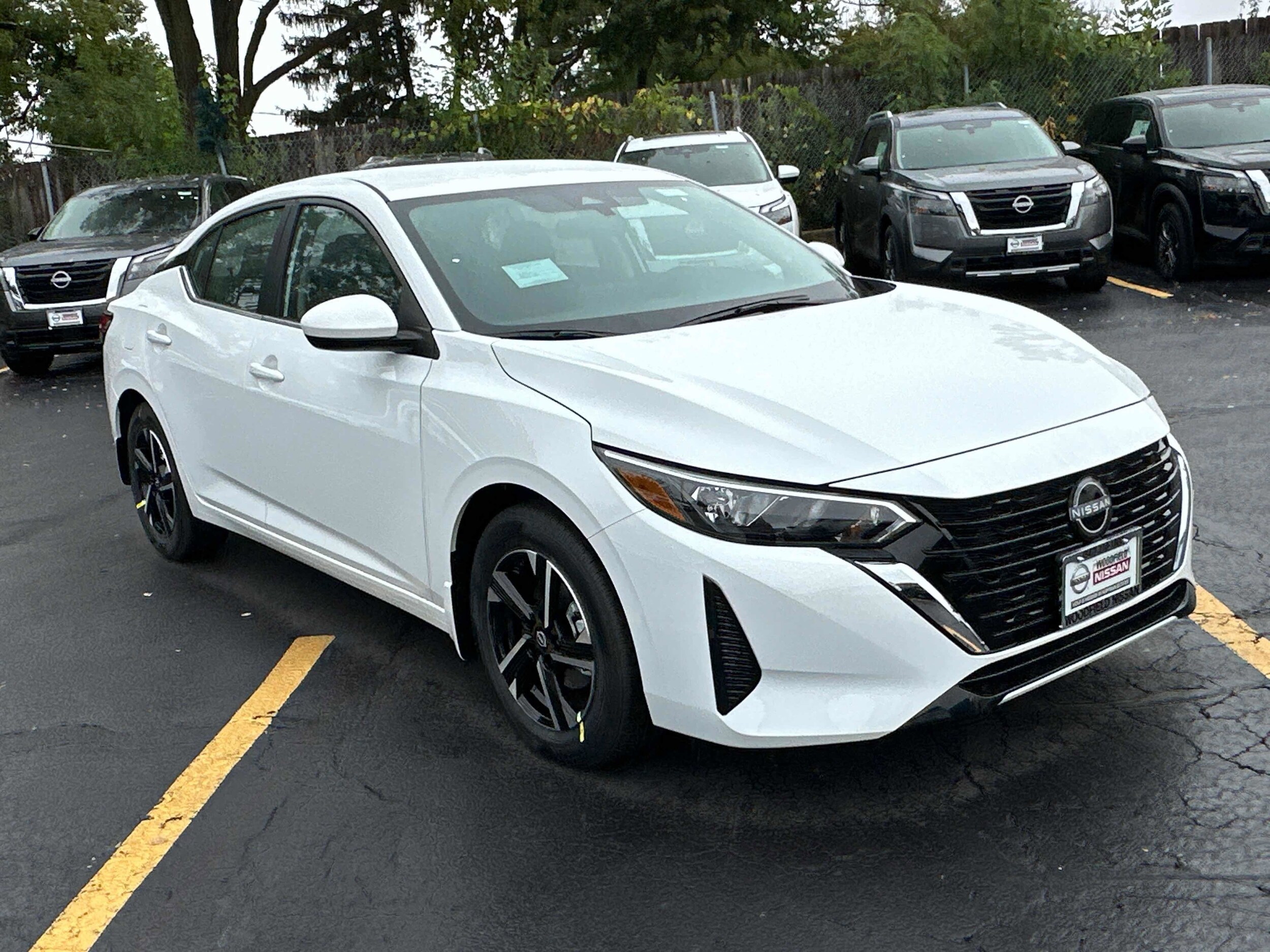 2025 Nissan Sentra SV photo 3