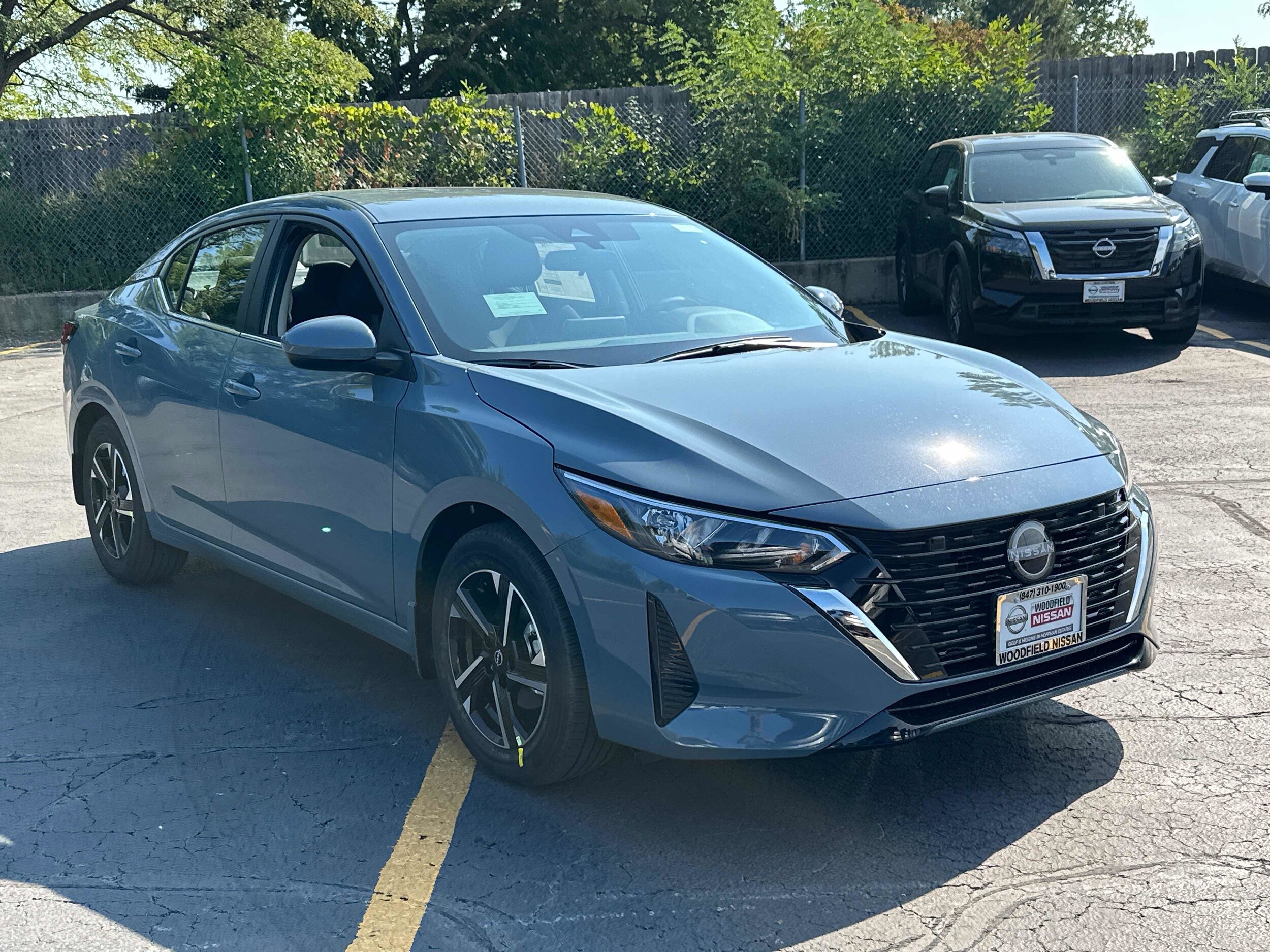 2025 Nissan Sentra SV photo 3