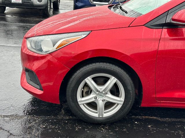 2019 Hyundai Accent SE photo 6