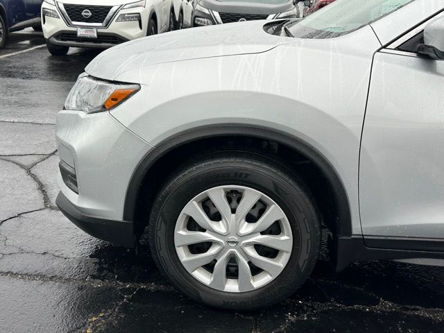 2020 Nissan Rogue S photo 6