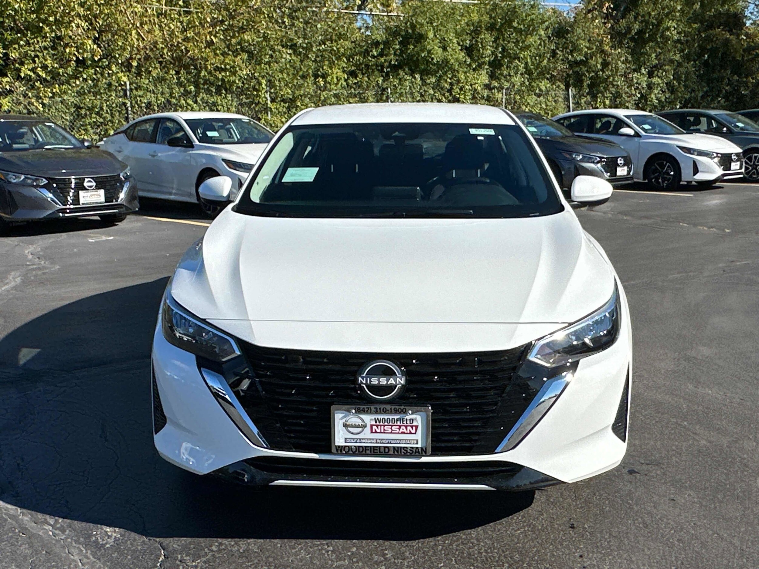 2025 Nissan Sentra SV photo 2