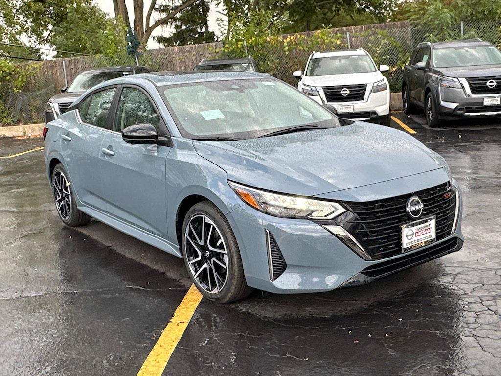 New 2025 Nissan Sentra SR SR CVT