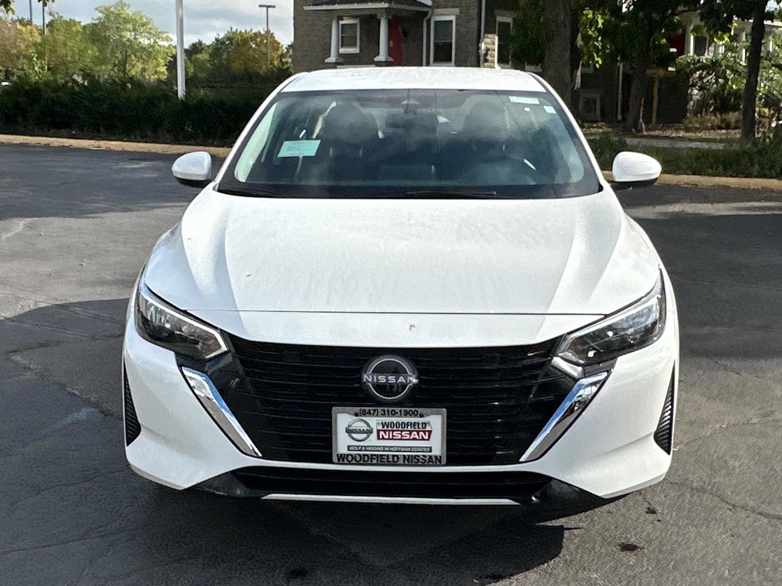 2025 Nissan Sentra SV photo 2