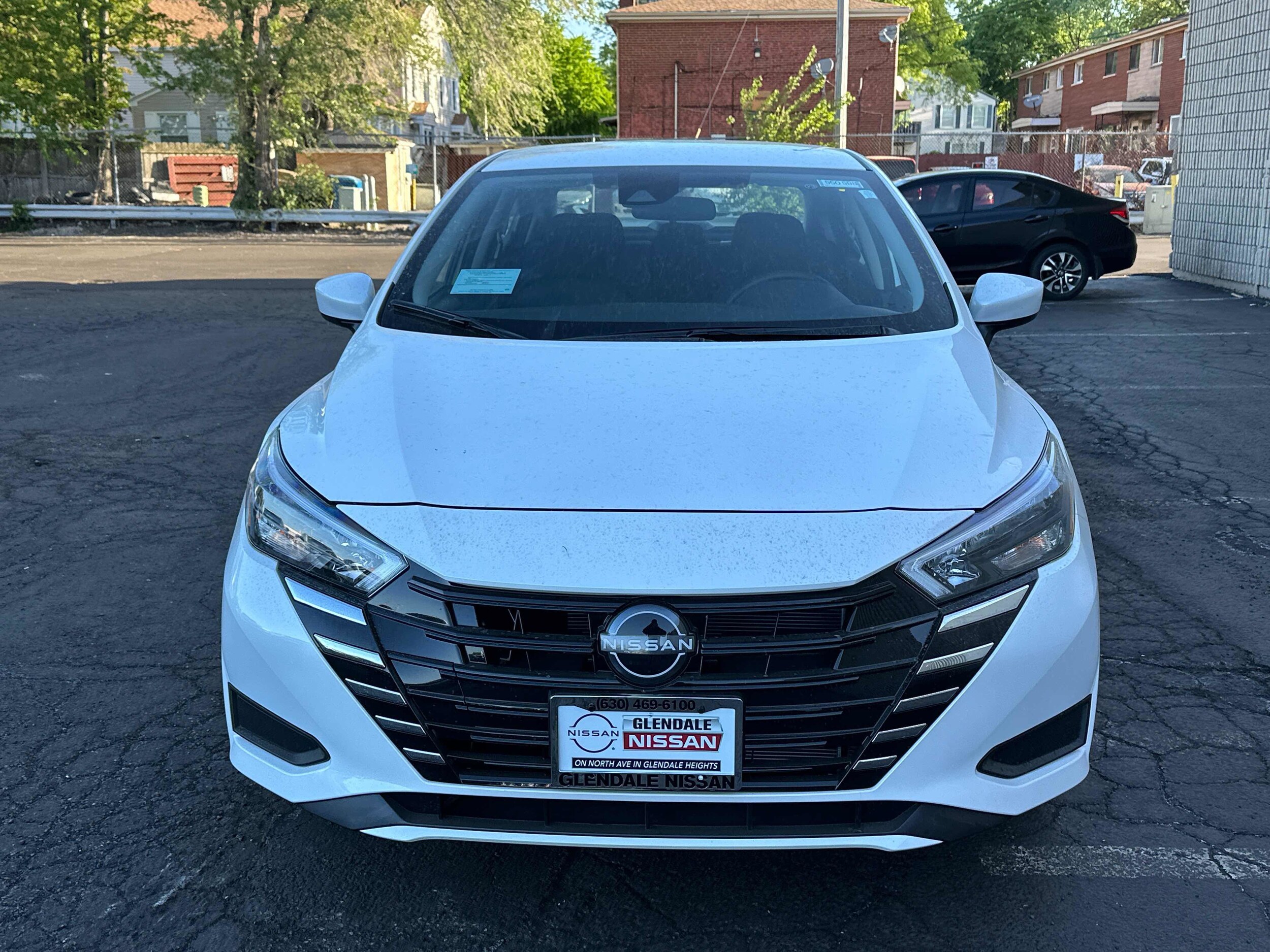 2025 Nissan Versa SV photo 2