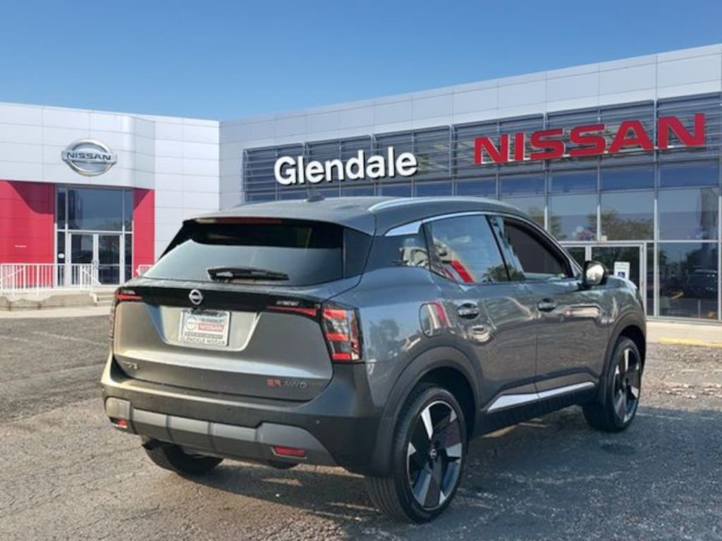 Certified 2025 Nissan Kicks SR SR AWD