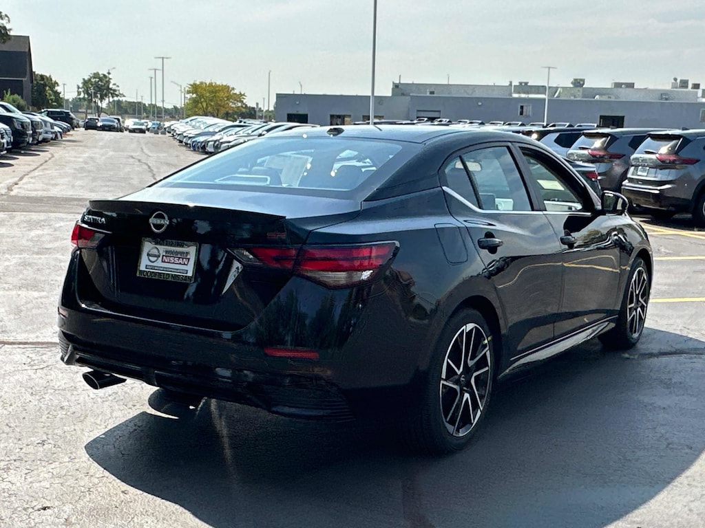 New 2025 Nissan Sentra SR SR CVT