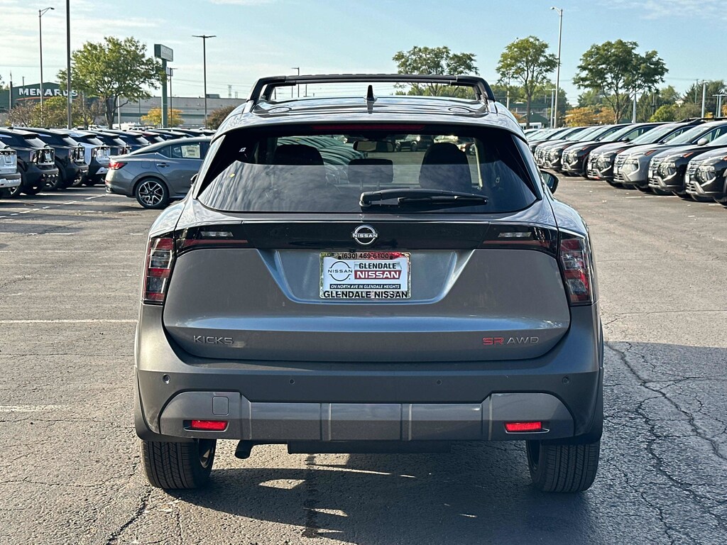 New 2026 Nissan Kicks SR SR AWD