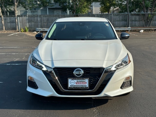 Certified 2022 Nissan Altima SR with VIN 1N4BL4CW5NN413250 for sale in Glendale Heights, IL