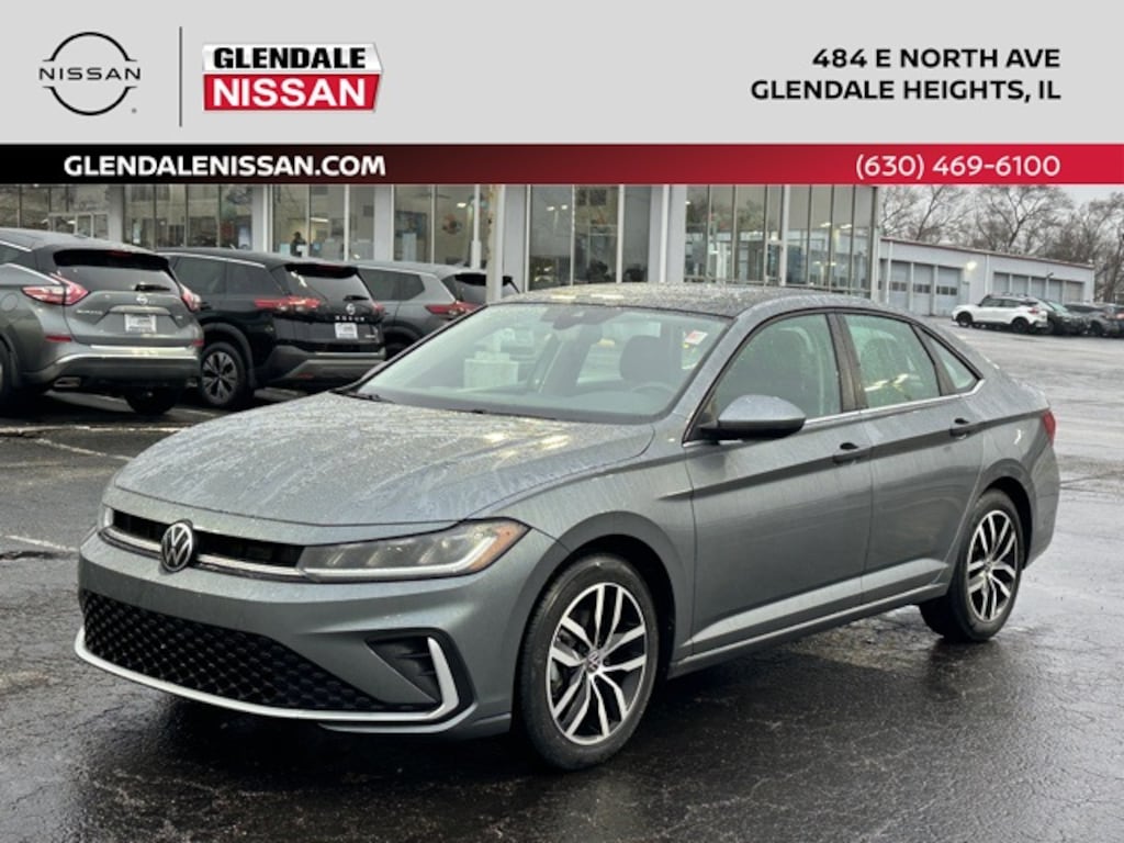 Used 2025 Volkswagen Jetta 1.5T SE Sedan