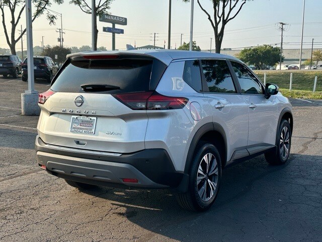 2023 Nissan Rogue SV photo 3