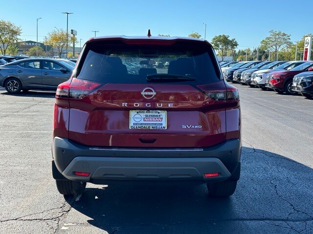 2022 Nissan Rogue SV photo 3
