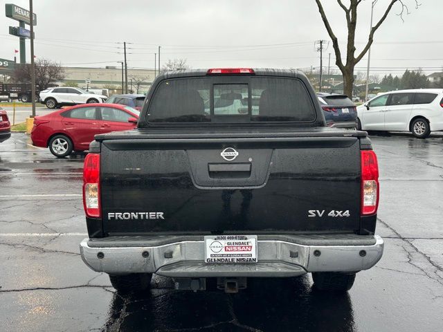 2014 Nissan Frontier SV photo 4