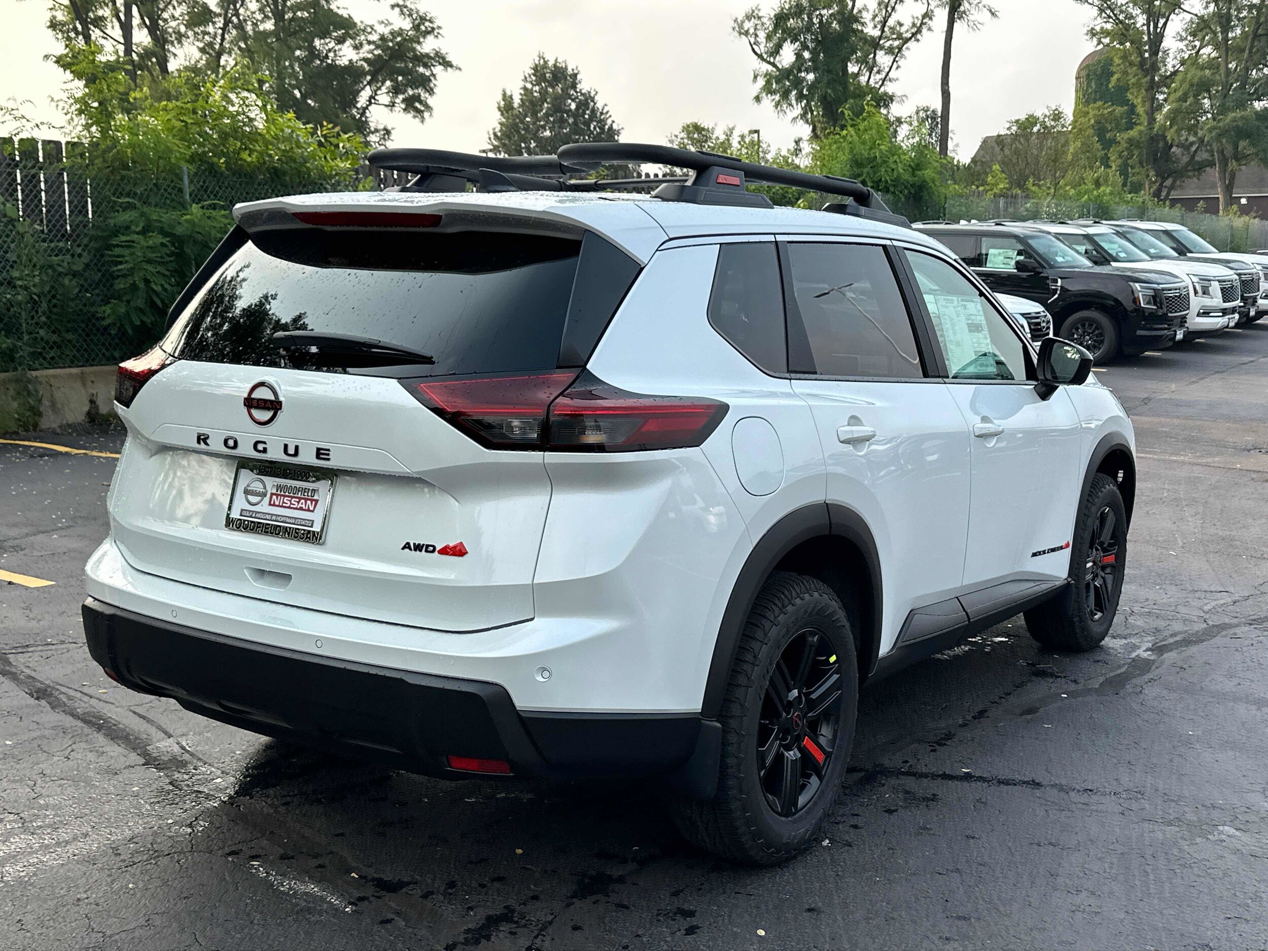 2026 Nissan Rogue SV photo 4