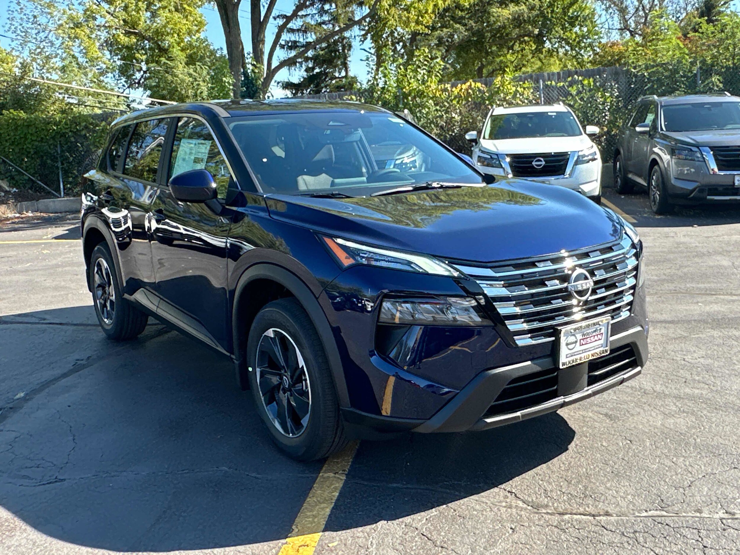 2026 Nissan Rogue SV photo 3