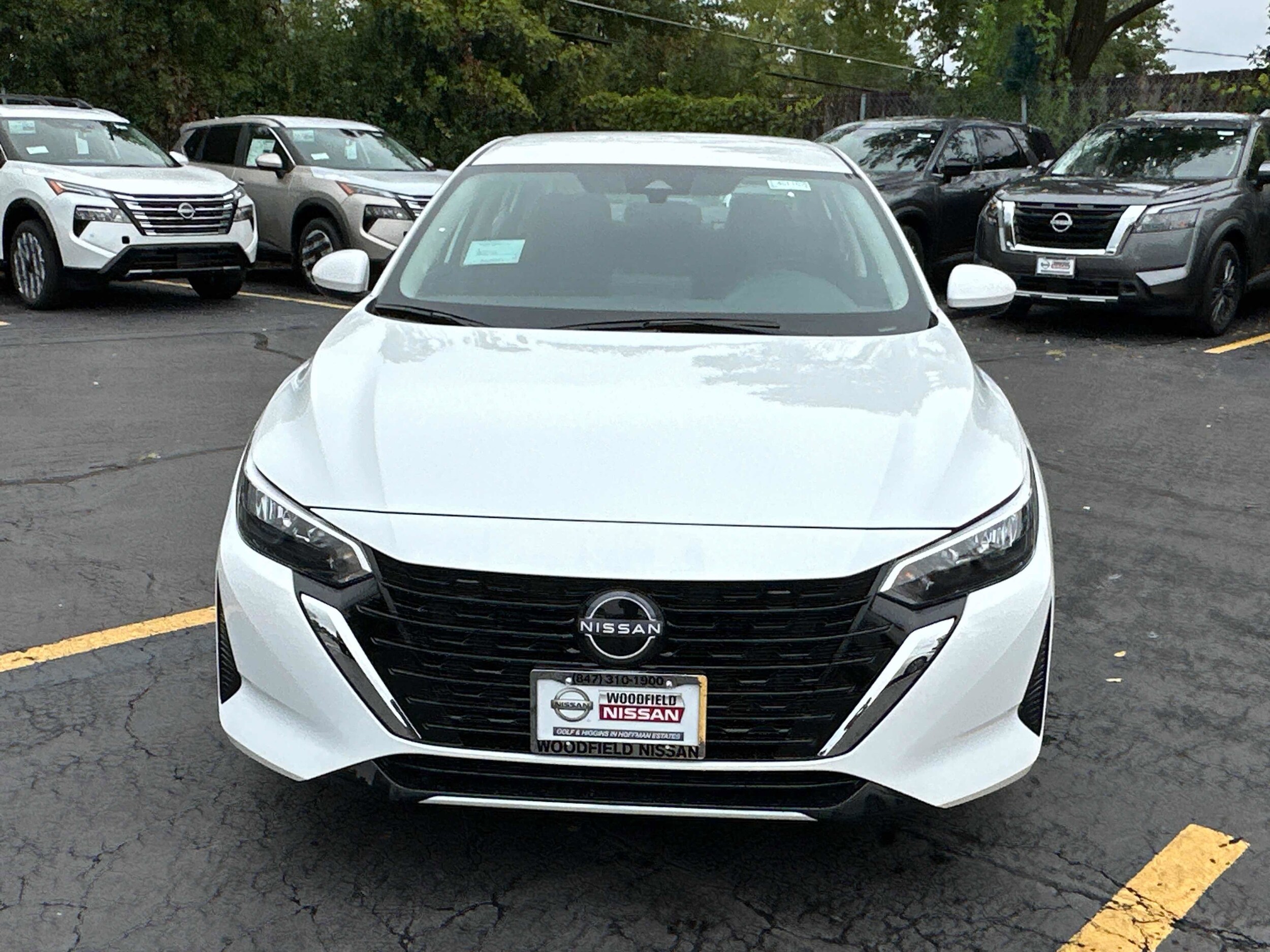 2025 Nissan Sentra SV photo 2